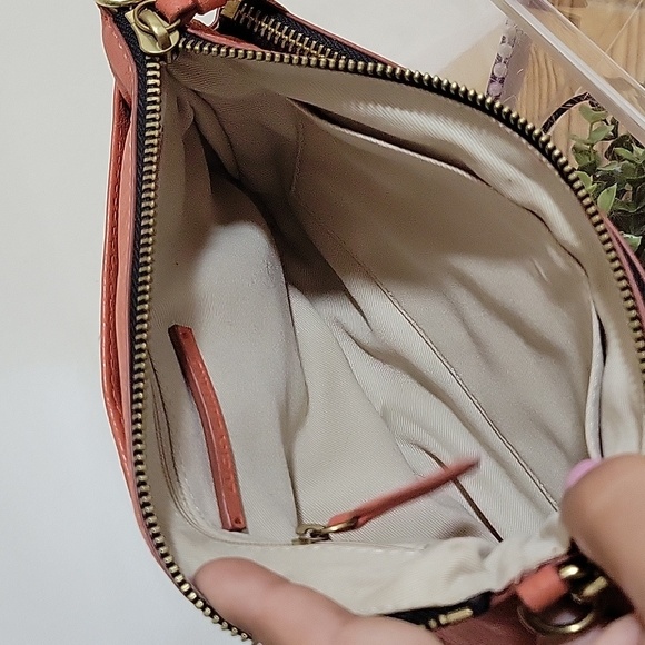 Lucky Brand Orange Koda Leather crossbody bag😍🥰 - Picture 13 of 15